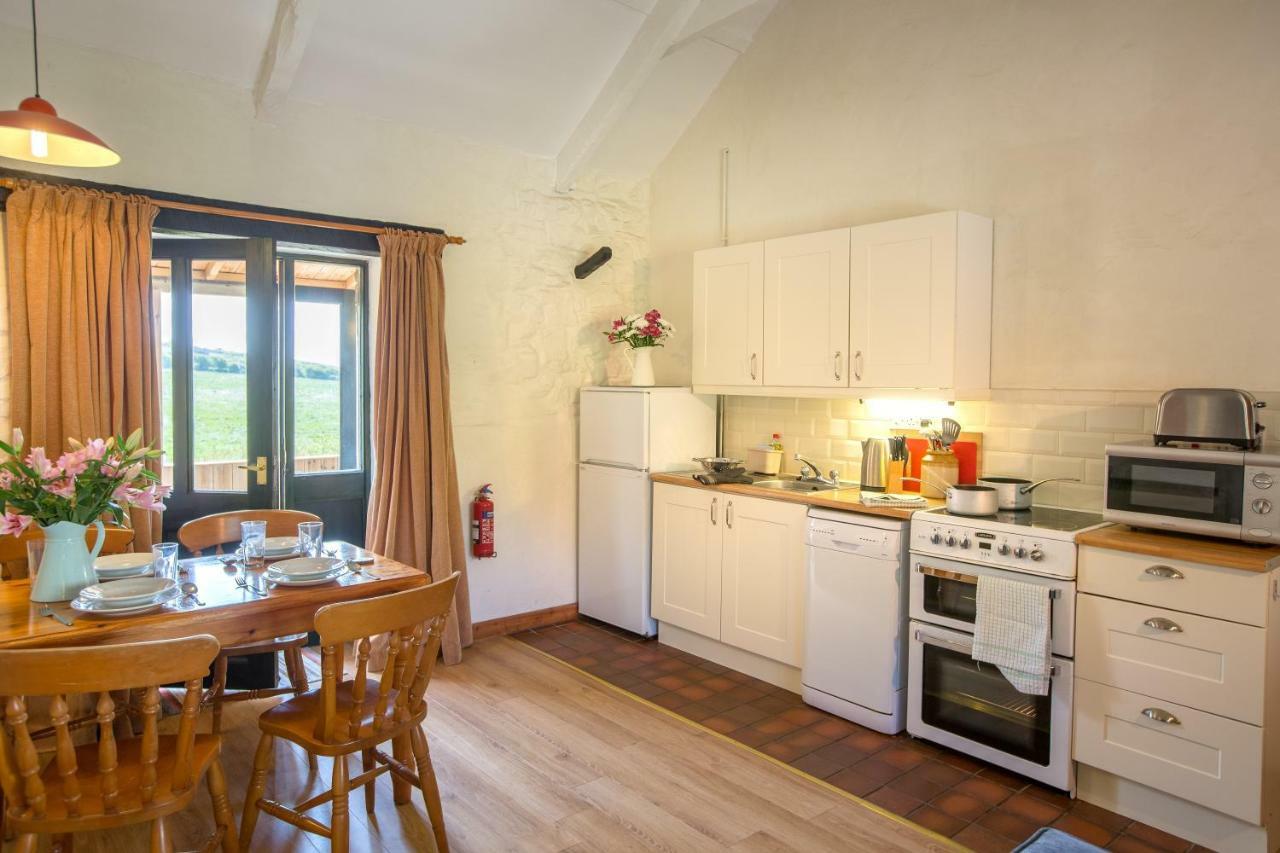 Cwm Connell Coastal Cottages Moylgrove Luaran gambar