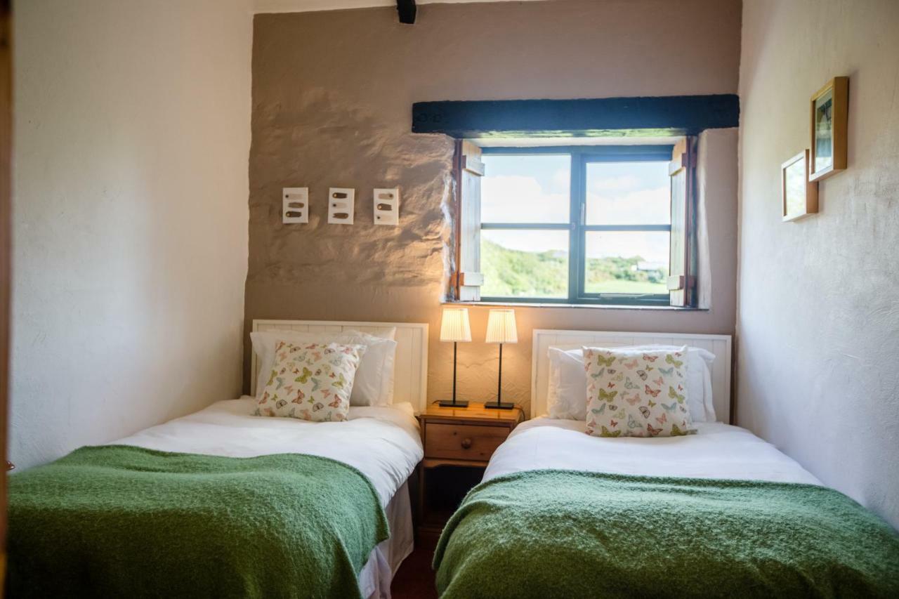 Cwm Connell Coastal Cottages Moylgrove Luaran gambar