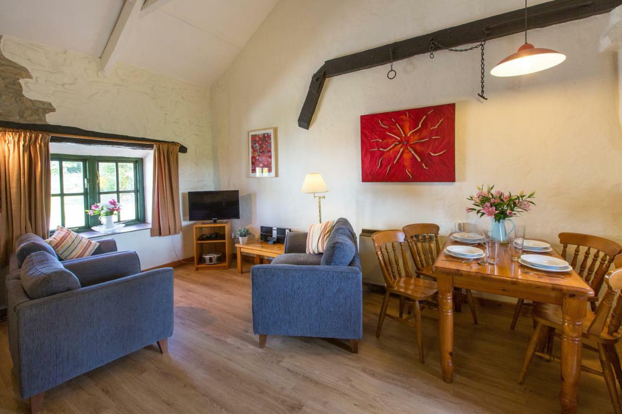 Cwm Connell Coastal Cottages Moylgrove Luaran gambar